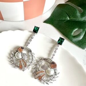 2/$30🌵 Toucan Bird Earrings Crystal Rhinestone Tropical Jungle Jewelry NEW